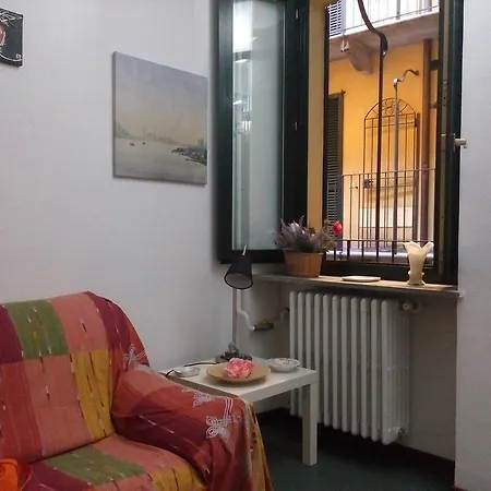 Ticinese Home Apartamento