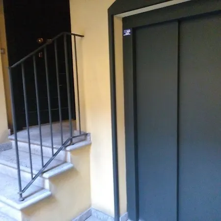 Ticinese Home Apartamento *